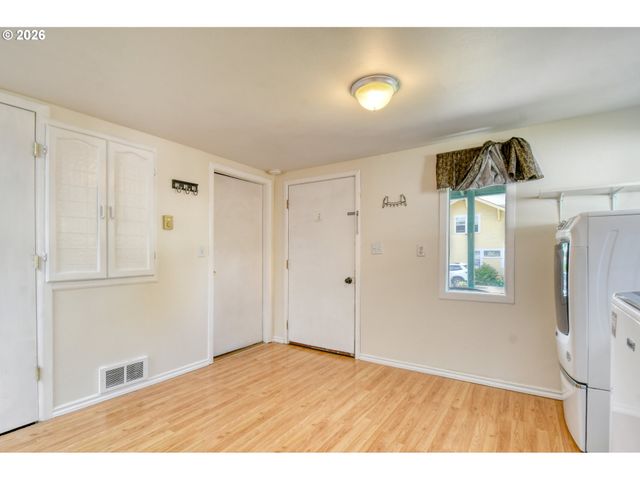 501 Nw 7TH St, Pendleton, OR 97801