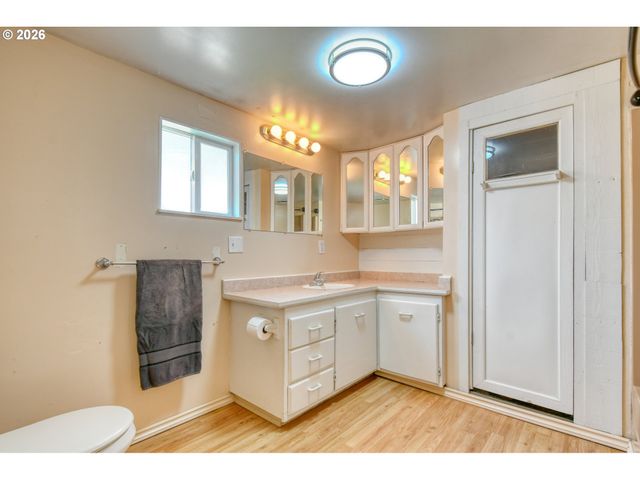 501 Nw 7TH St, Pendleton, OR 97801
