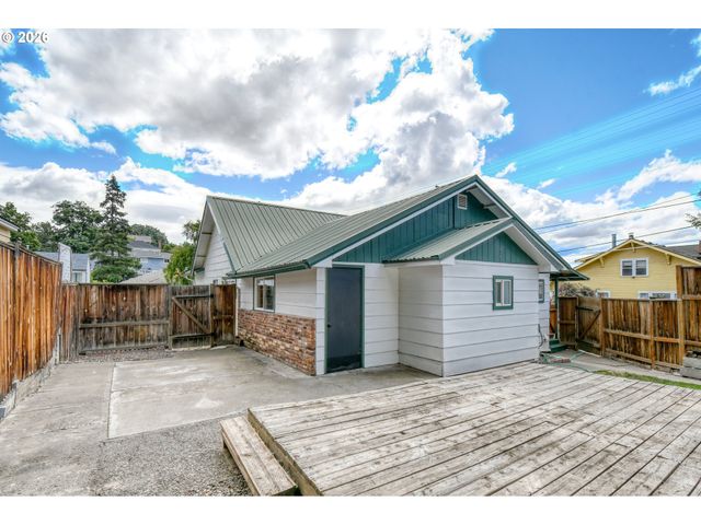 501 Nw 7TH St, Pendleton, OR 97801