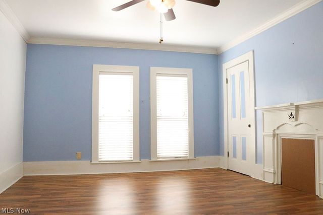 1443 Pleasant Avenue, Wellsburg, WV 26070