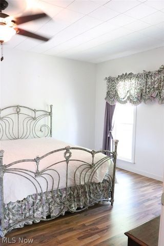 1443 Pleasant Avenue, Wellsburg, WV 26070