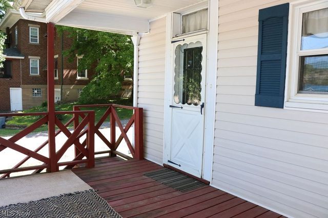 1443 Pleasant Avenue, Wellsburg, WV 26070