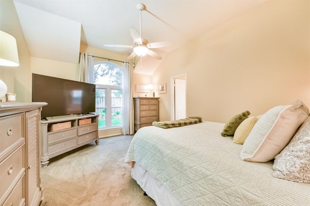 11119 30th Avenue N, Texas City, TX 77591