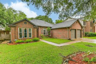 11119 30th Avenue N, Texas City, TX 77591