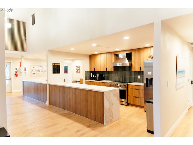 100 Sw 195TH Ave 196, Beaverton, OR 97006