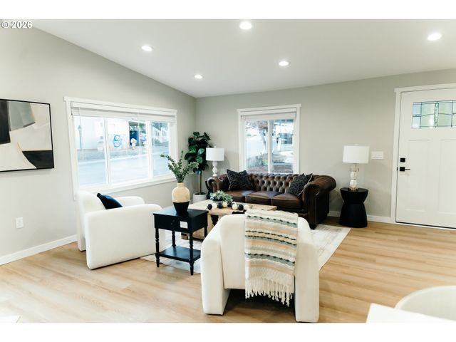 100 Sw 195TH Ave 196, Beaverton, OR 97006