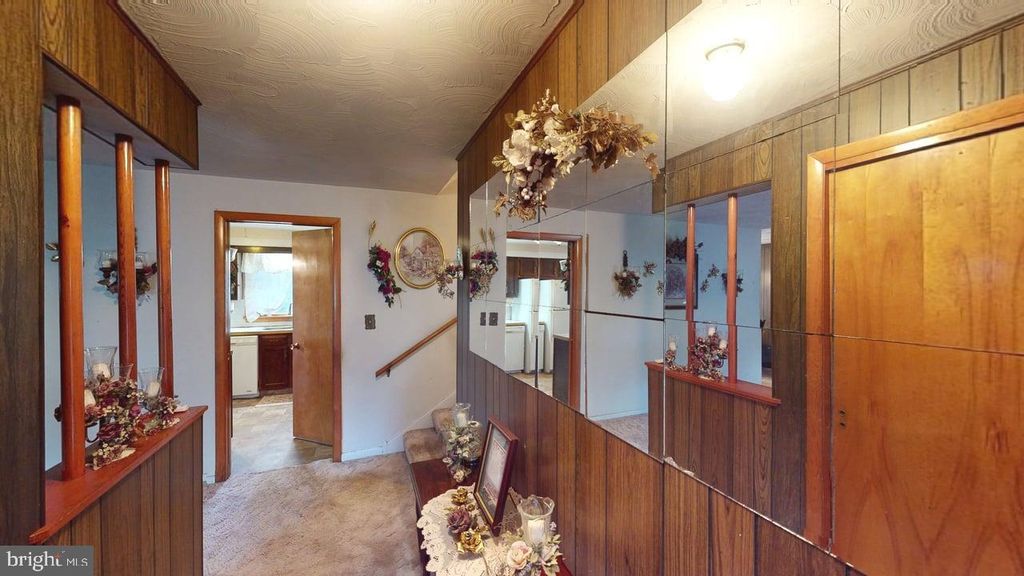 4549 GEORGES RUN RD, Ridgeley, WV 26753