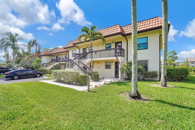 7142 Golf Colony Court 206, Lake Worth, FL 33467