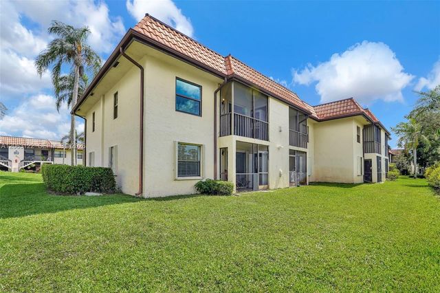 7142 Golf Colony Court 206, Lake Worth, FL 33467