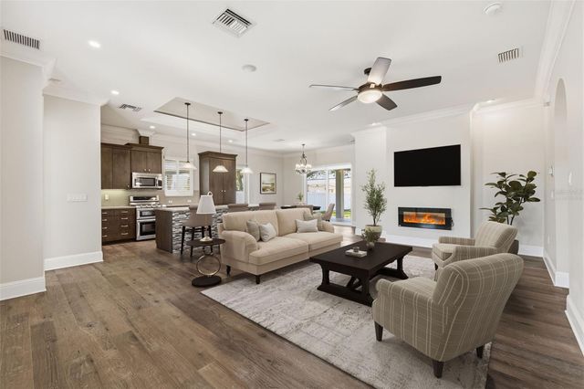 3906 W NORTH A STREET, Tampa, FL 33609