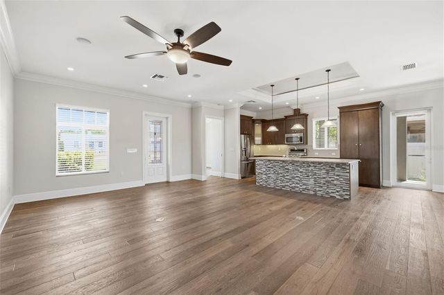 3906 W NORTH A STREET, Tampa, FL 33609