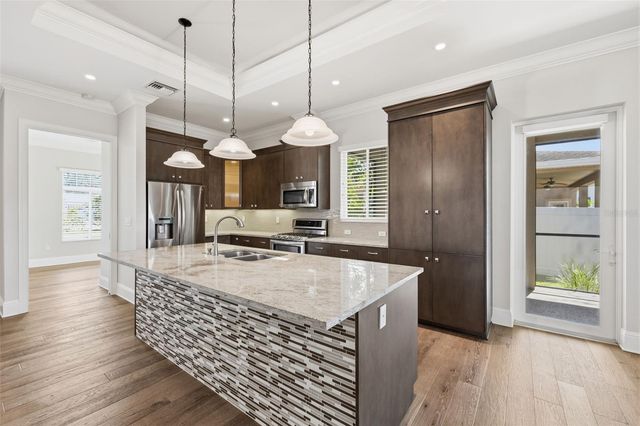 3906 W NORTH A STREET, Tampa, FL 33609