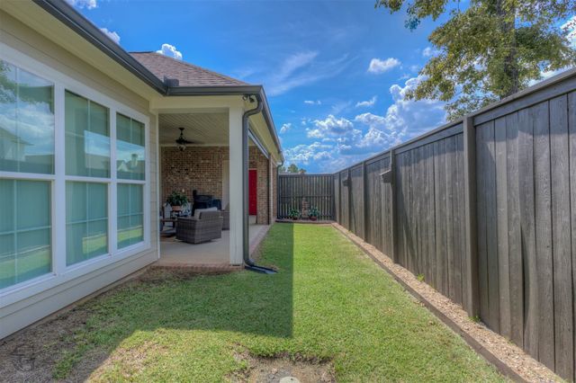 1104 Winterberry Lane, Shreveport, LA 71106