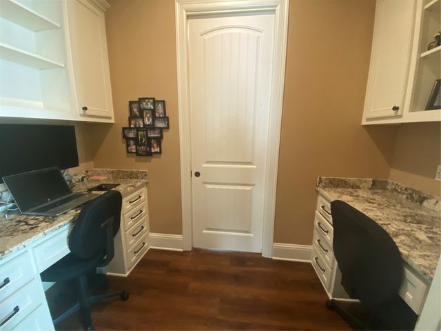 1104 Winterberry Lane, Shreveport, LA 71106