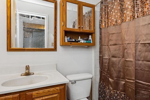 10228 Springbeauty Lane, Springfield Twp., OH 45231