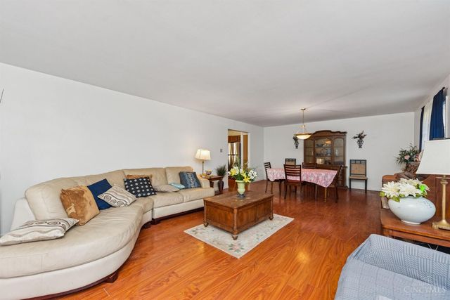 10228 Springbeauty Lane, Springfield Twp., OH 45231