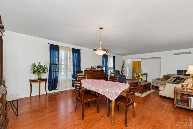 10228 Springbeauty Lane, Springfield Twp., OH 45231