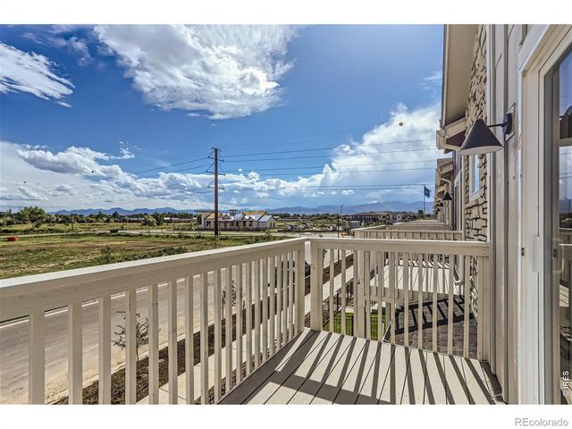 2850 Bear Springs Circle, Longmont, CO 80503