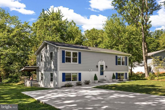 303 VIA DE ROSA DR, Stafford, VA 22556