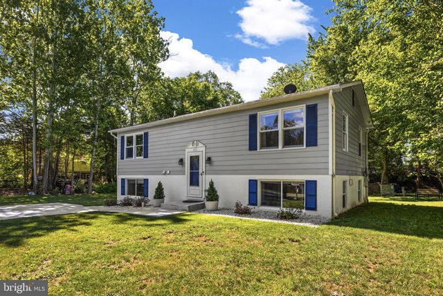 303 VIA DE ROSA DR, Stafford, VA 22556