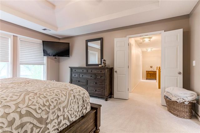 7330 Charles Street, Shawnee, KS 66216