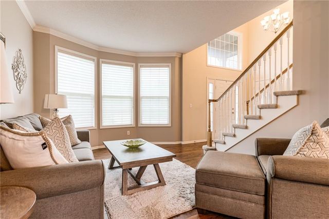 7330 Charles Street, Shawnee, KS 66216