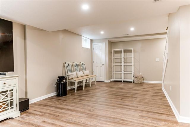 7330 Charles Street, Shawnee, KS 66216