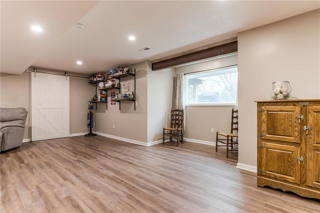 7330 Charles Street, Shawnee, KS 66216