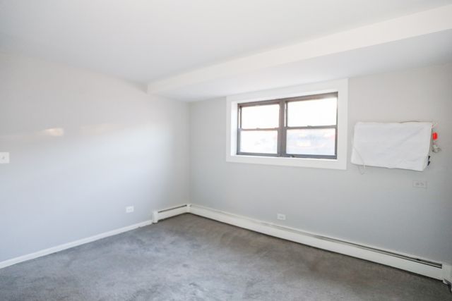 9016 Lamon Avenue GN, Skokie, IL 60077