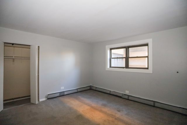 9016 Lamon Avenue GN, Skokie, IL 60077