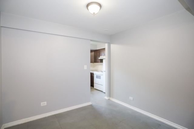 9016 Lamon Avenue GN, Skokie, IL 60077