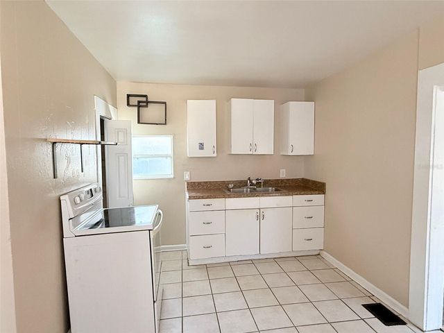 2609 4TH STREET S, St Petersburg, FL 33705