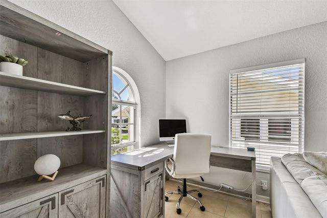 1763 MONTANA AVENUE NE, St Petersburg, FL 33703