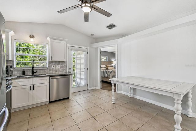 1763 MONTANA AVENUE NE, St Petersburg, FL 33703