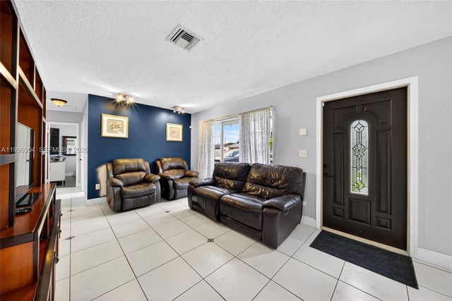 10741 SW 153rd St, Miami, FL 33157