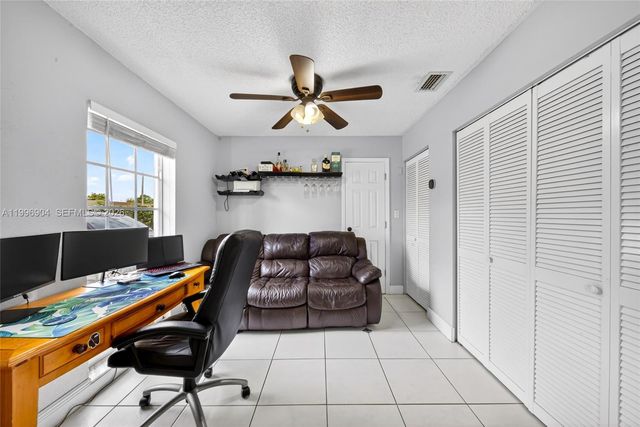 10741 SW 153rd St, Miami, FL 33157