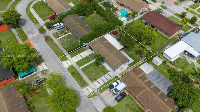 10741 SW 153rd St, Miami, FL 33157