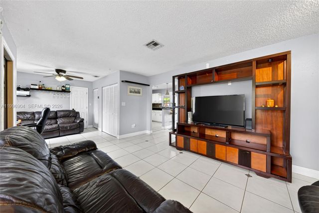 10741 SW 153rd St, Miami, FL 33157