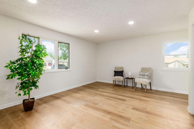 12635 Clark Drive, Orient, OH 43146