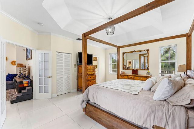 104 Hidden Hollow, Palm Beach Gardens, FL 33418