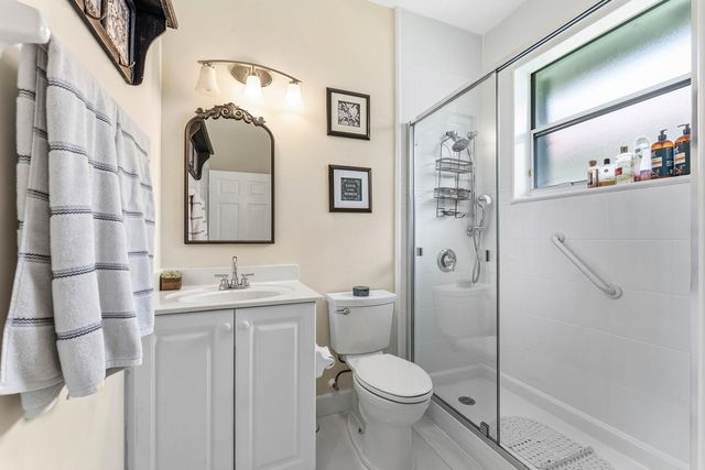 104 Hidden Hollow, Palm Beach Gardens, FL 33418