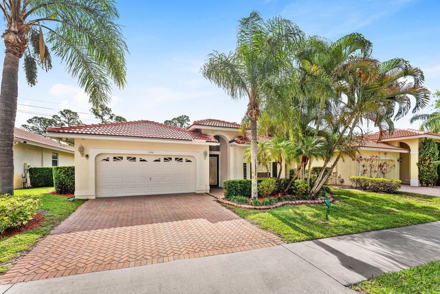 104 Hidden Hollow, Palm Beach Gardens, FL 33418