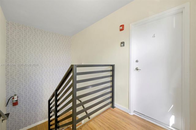 571 NE 82nd St 4, Miami, FL 33138