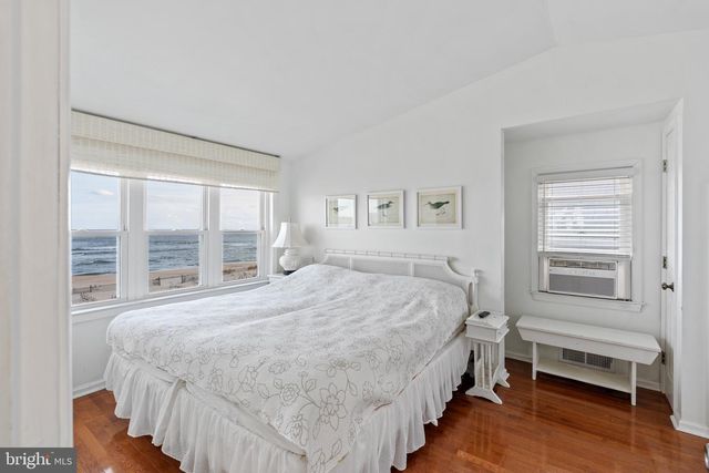 2313 N OCEAN AVE, Surf City, NJ 08008