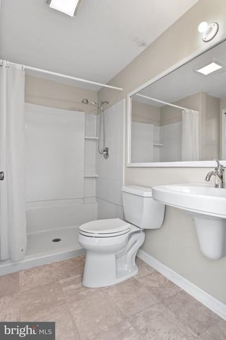 2313 N OCEAN AVE, Surf City, NJ 08008