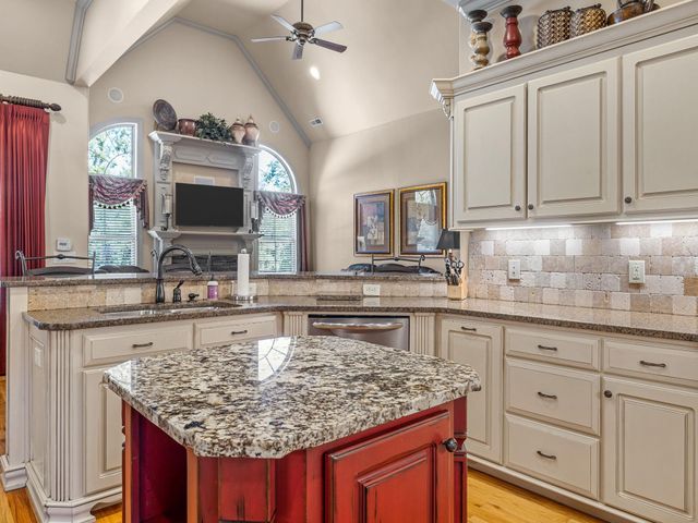 215 New Castle Drive, Duncan, SC 29334