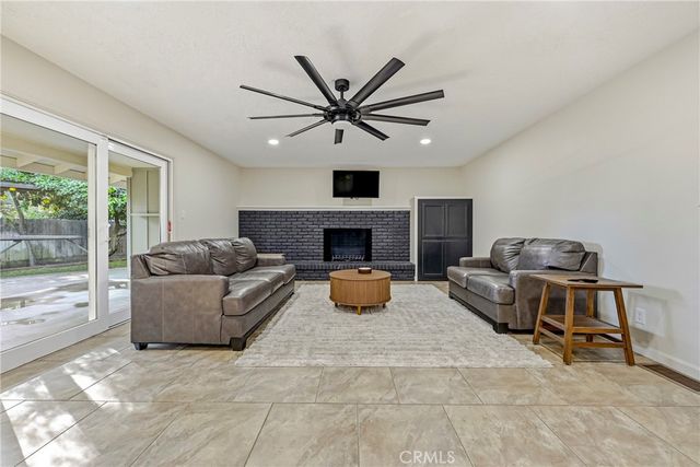 2804 Mccombs, Merced, CA 95340