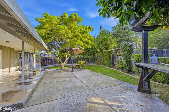 2804 Mccombs, Merced, CA 95340