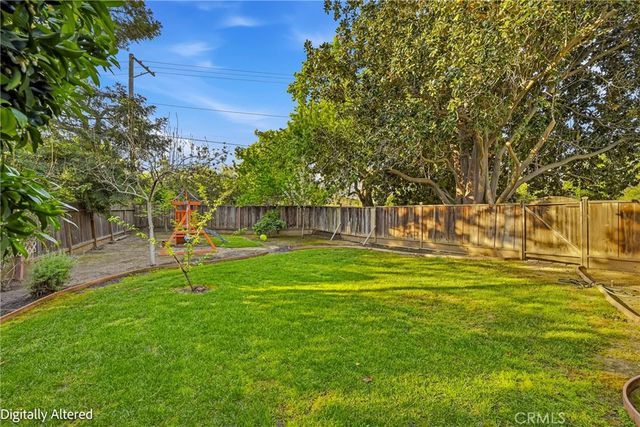 2804 Mccombs, Merced, CA 95340