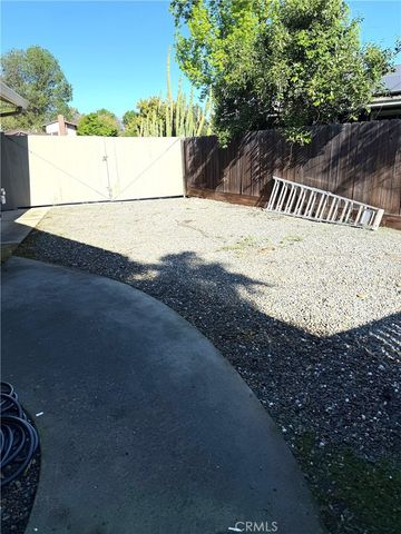 2804 Mccombs, Merced, CA 95340